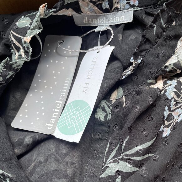 Daniel Rainn Black & Floral Sheer Ezperanza Ruffled Neck Detail Blouse - SIZE S - Picture 4 of 7